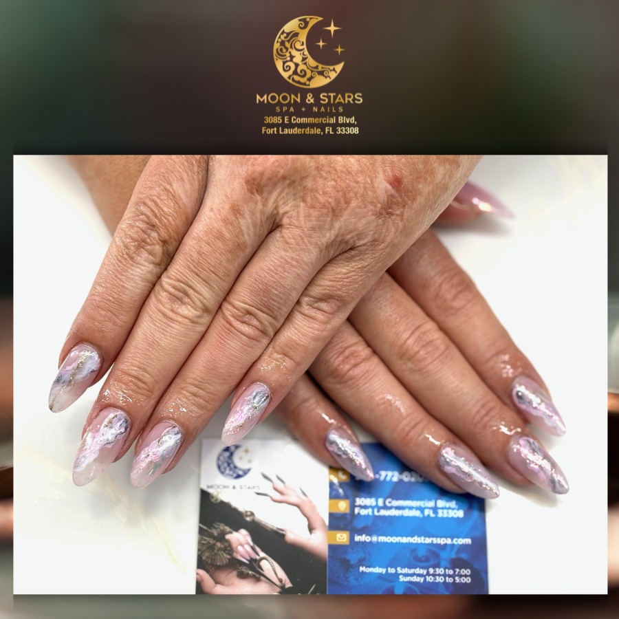 Moon and Stars Spa Nails 250326 (6)